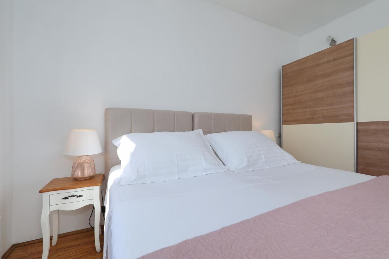 Sea Relaxing Apartment Bibinje Exterior foto